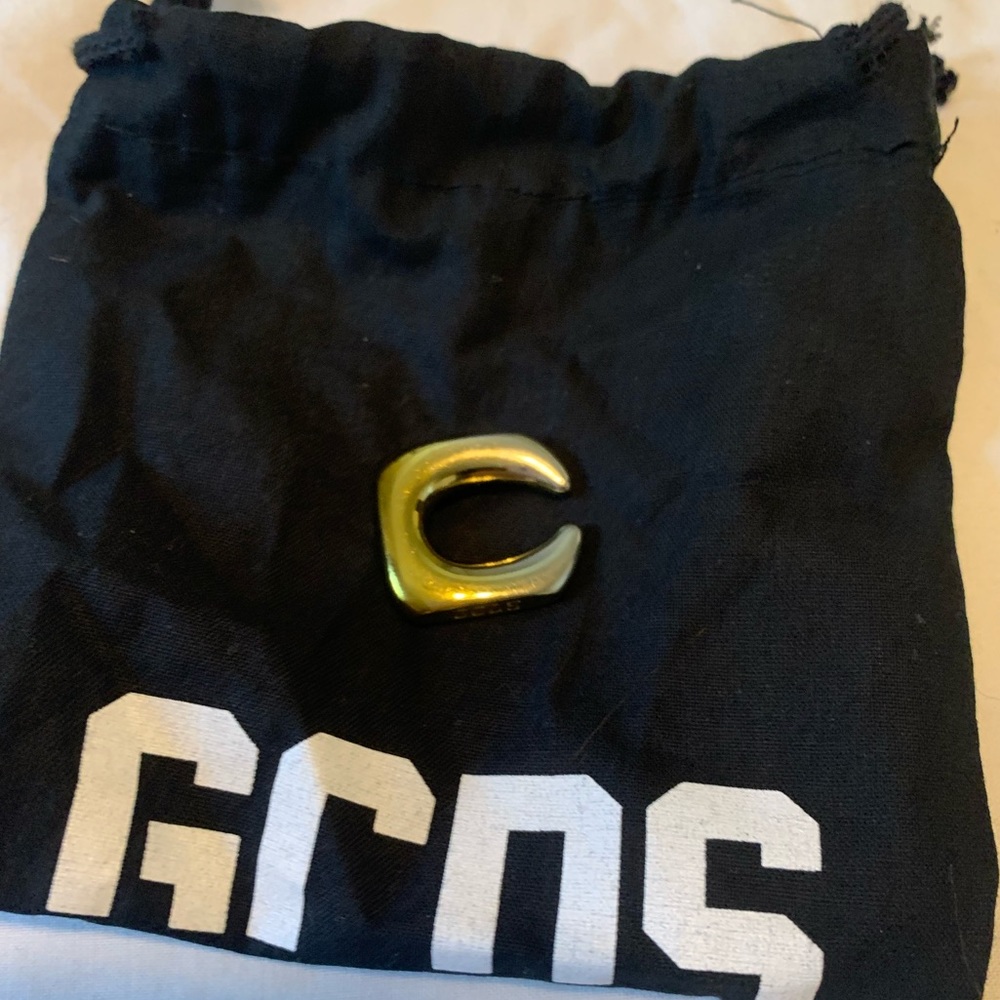 GCDS earcuff